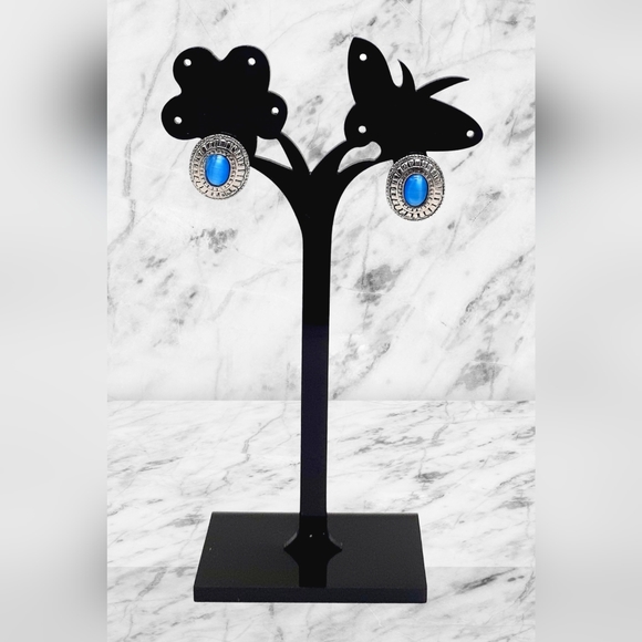 NEW Southwest Inspired Oval Silver and Light Blue Earrings - Picture 1 of 9